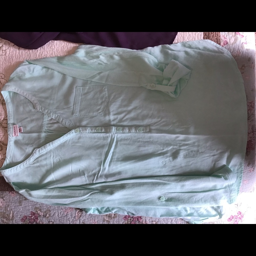 Merona women’s top size Medium